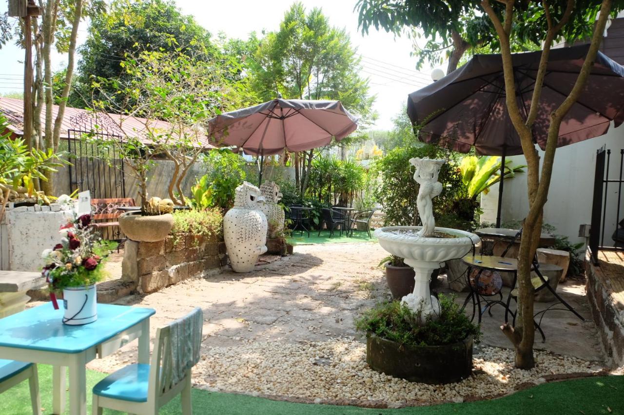 Florentino Hostel Rayong Exterior foto